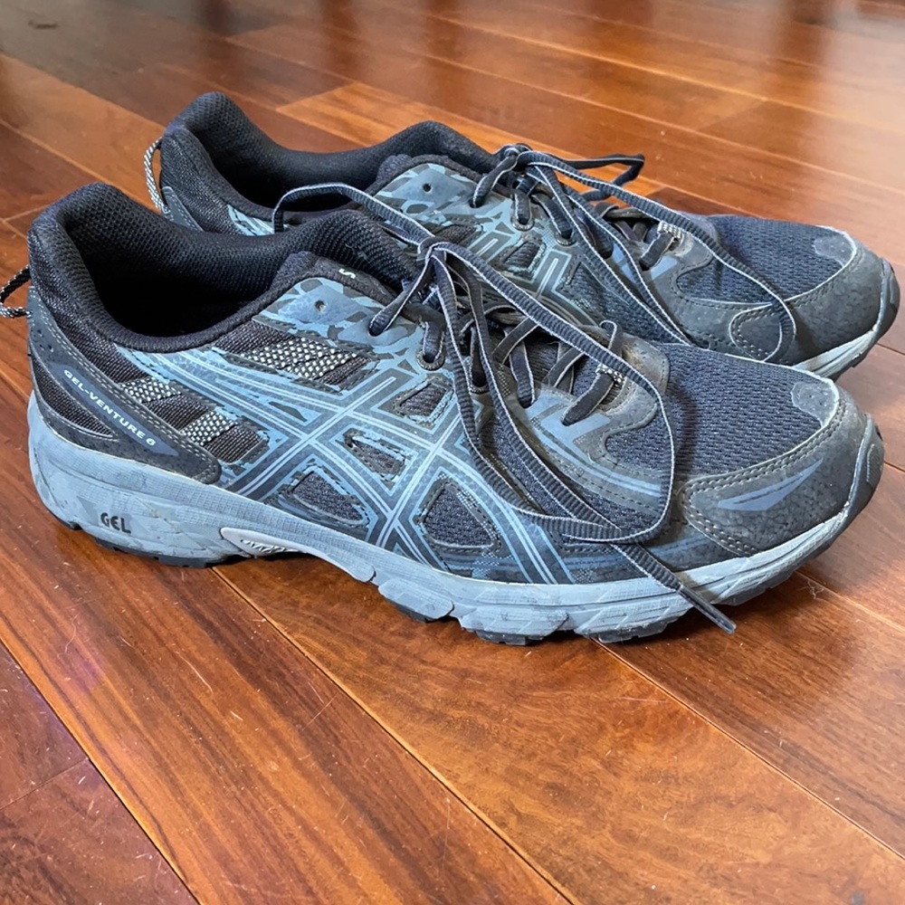 Oasics size 10.5